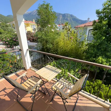 Rosetta Villa